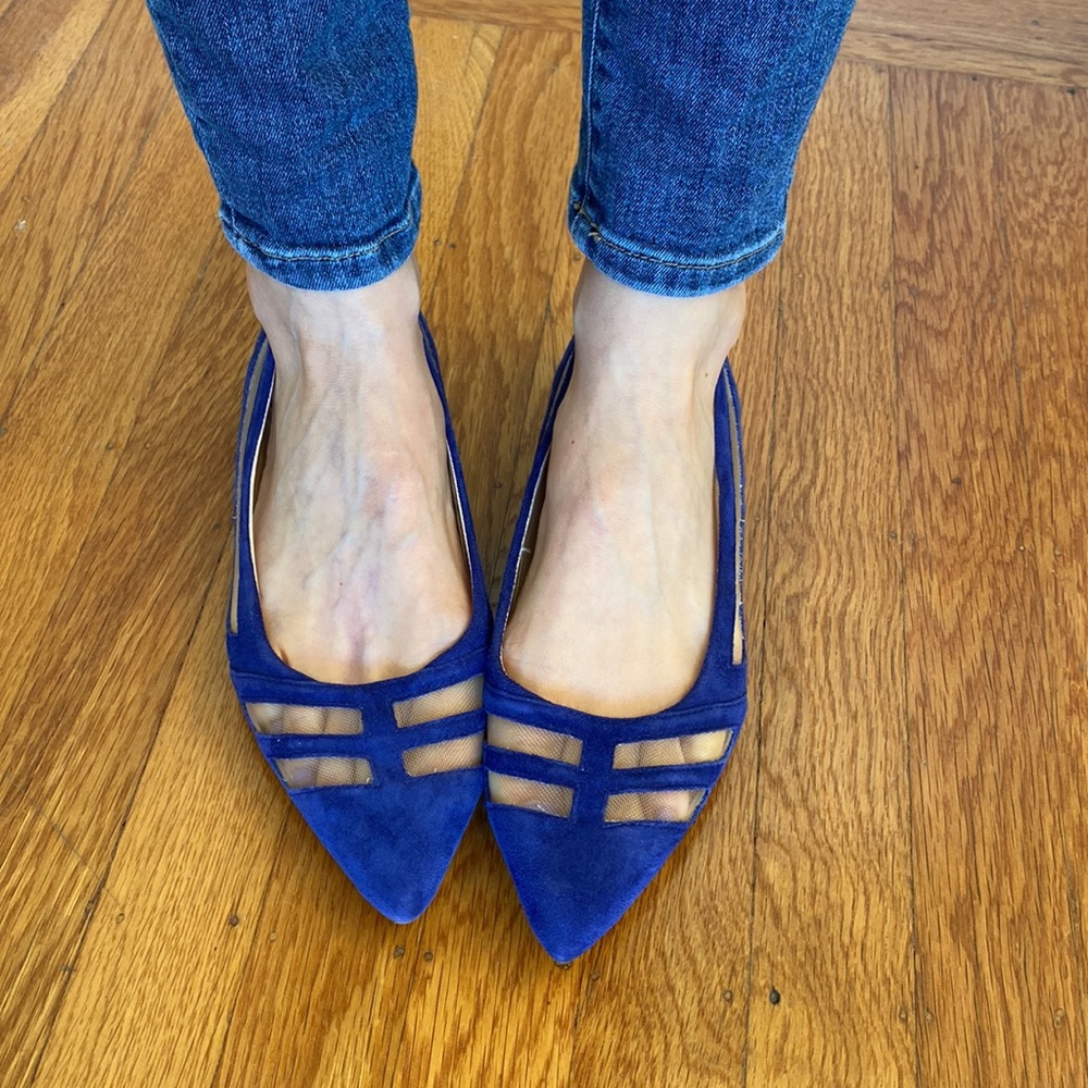[NEW CONDITION] Isola blue velvet flats